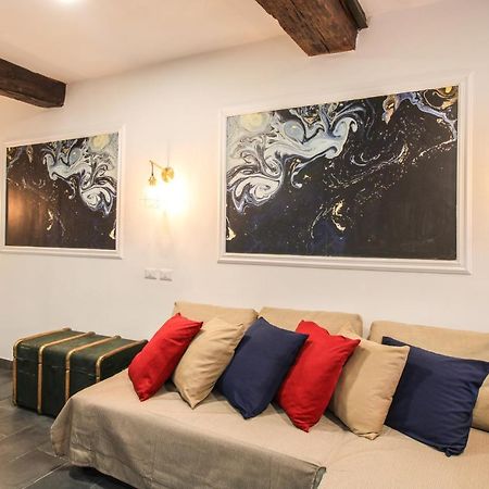 Charming Large Apartment - 3 Bedroom In Trastevere โรม ภายนอก รูปภาพ