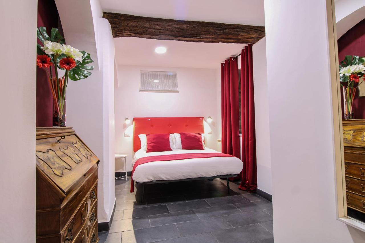 Charming Large Apartment - 3 Bedroom In Trastevere โรม ภายนอก รูปภาพ