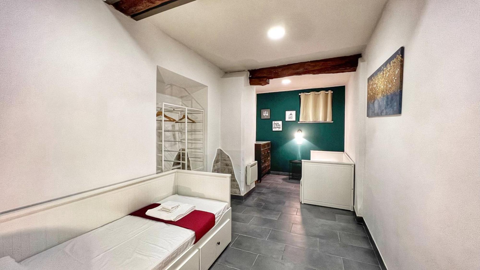 Charming Large Apartment - 3 Bedroom In Trastevere โรม ภายนอก รูปภาพ